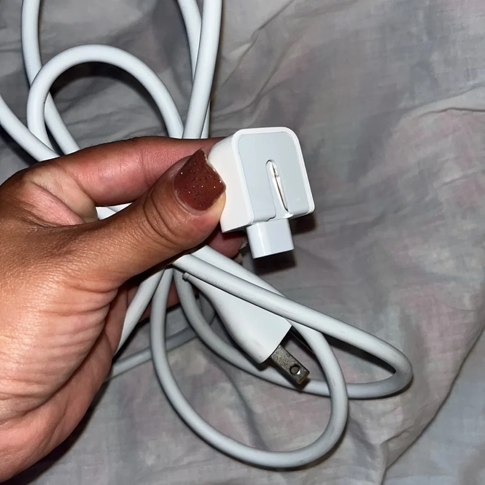 APPLE Macbook Charger Volex APC7H Power Cord Charging Extender Cable - White
